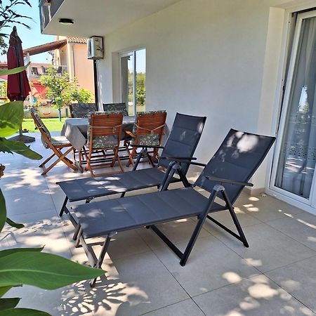 Ferienwohnung Nevija Peroj Exterior foto